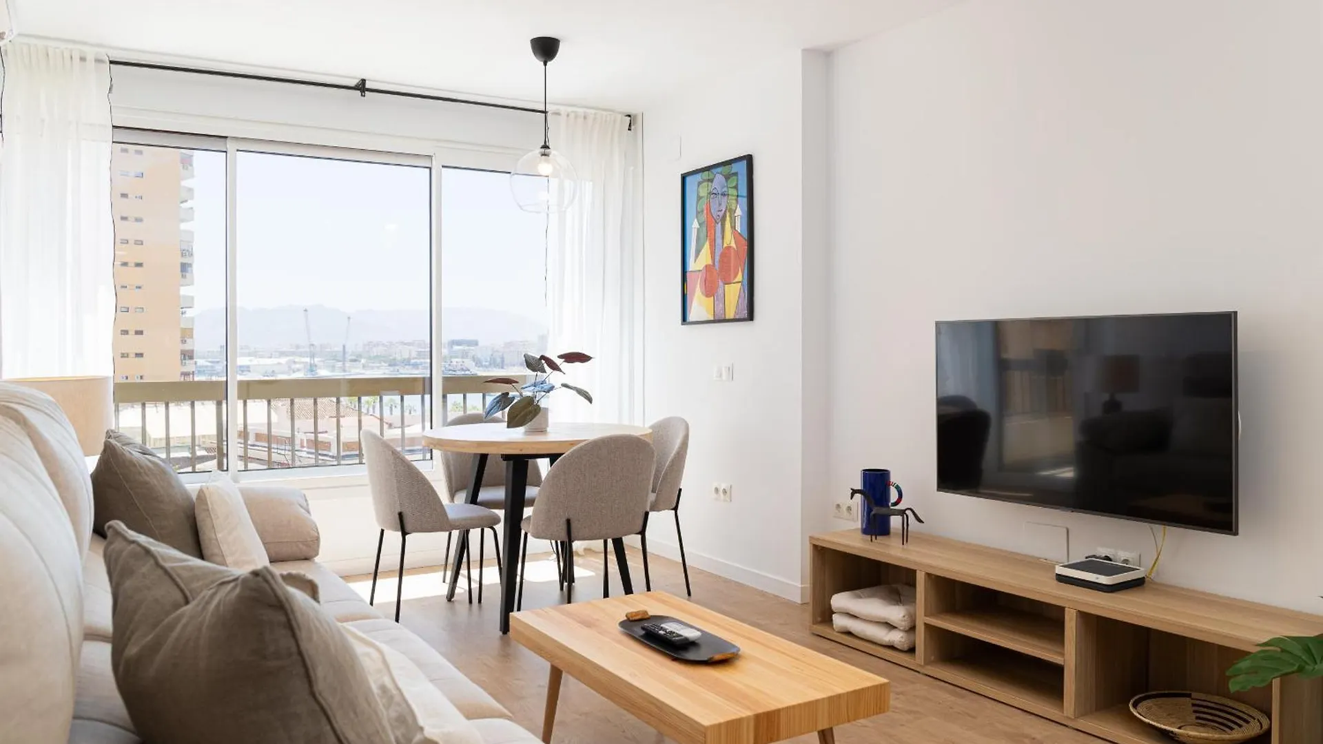 Apartment C36 Elegant 2 Bdr Apt Amazing Views Malaga Spain