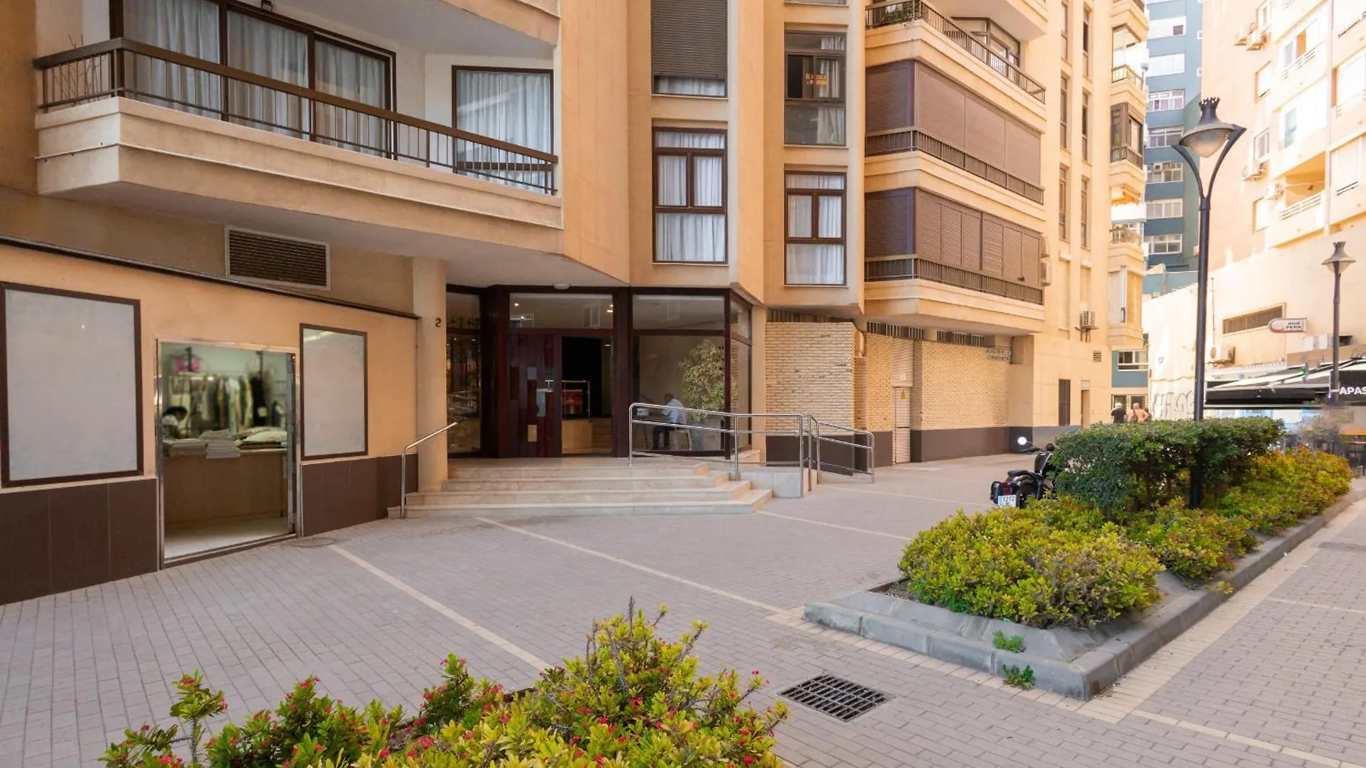 C36 Elegant 2 Bdr Apt Amazing Views Malaga 0*,  Spain